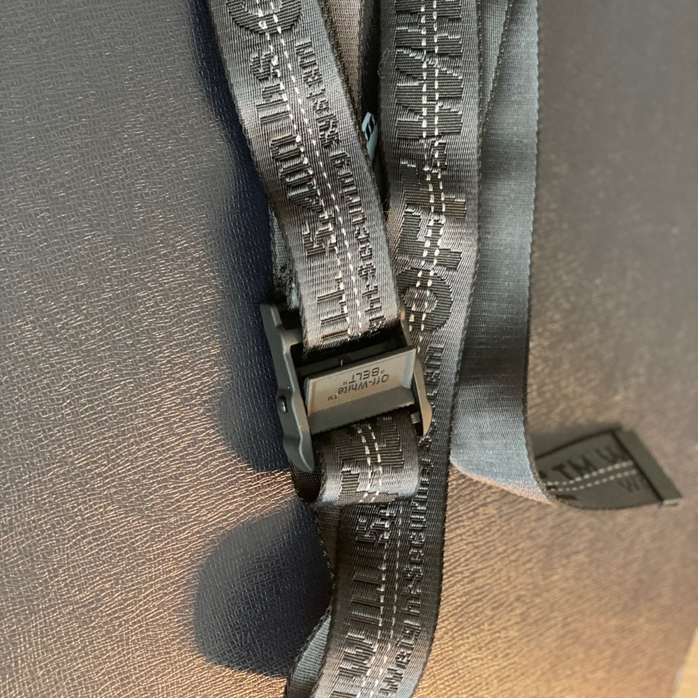 Off white industrial belt